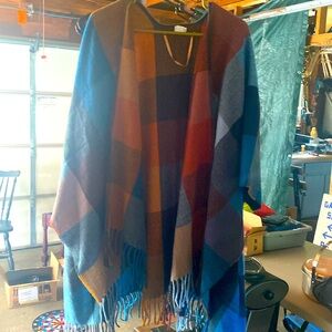 Women’s one size pancho